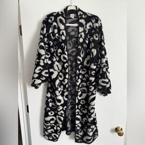 Akemi + Kin Anthropology Print Black and White Women Duster Sweater